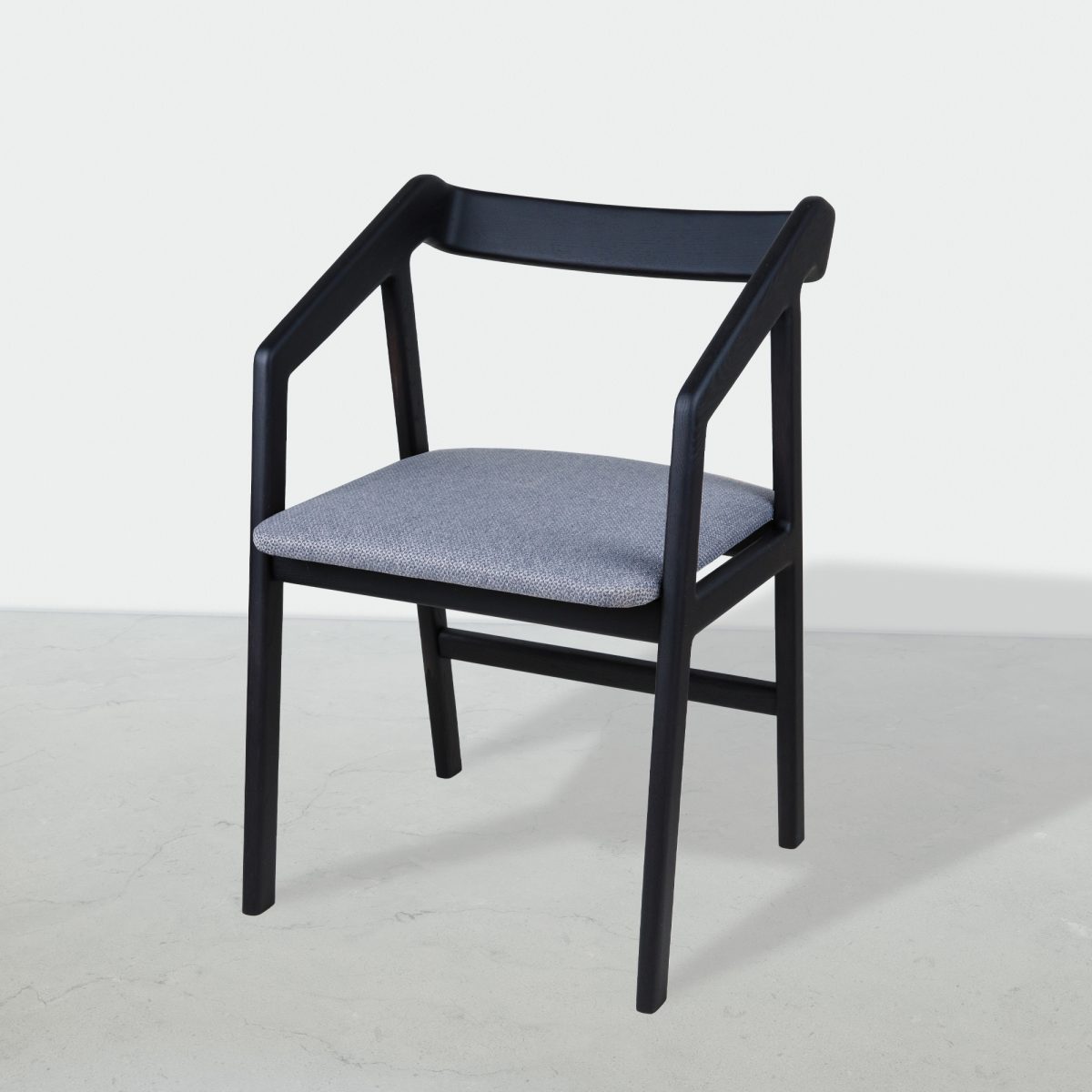 Кресло — дуб «уголёк», мягкое сиденье