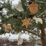 Набор новогодних игрушек 6 шт. Дуб+керамика №1 — изображение 2